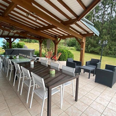 Вилла Les Volets Bleus La Chapelle-aux-Bois Экстерьер фото
